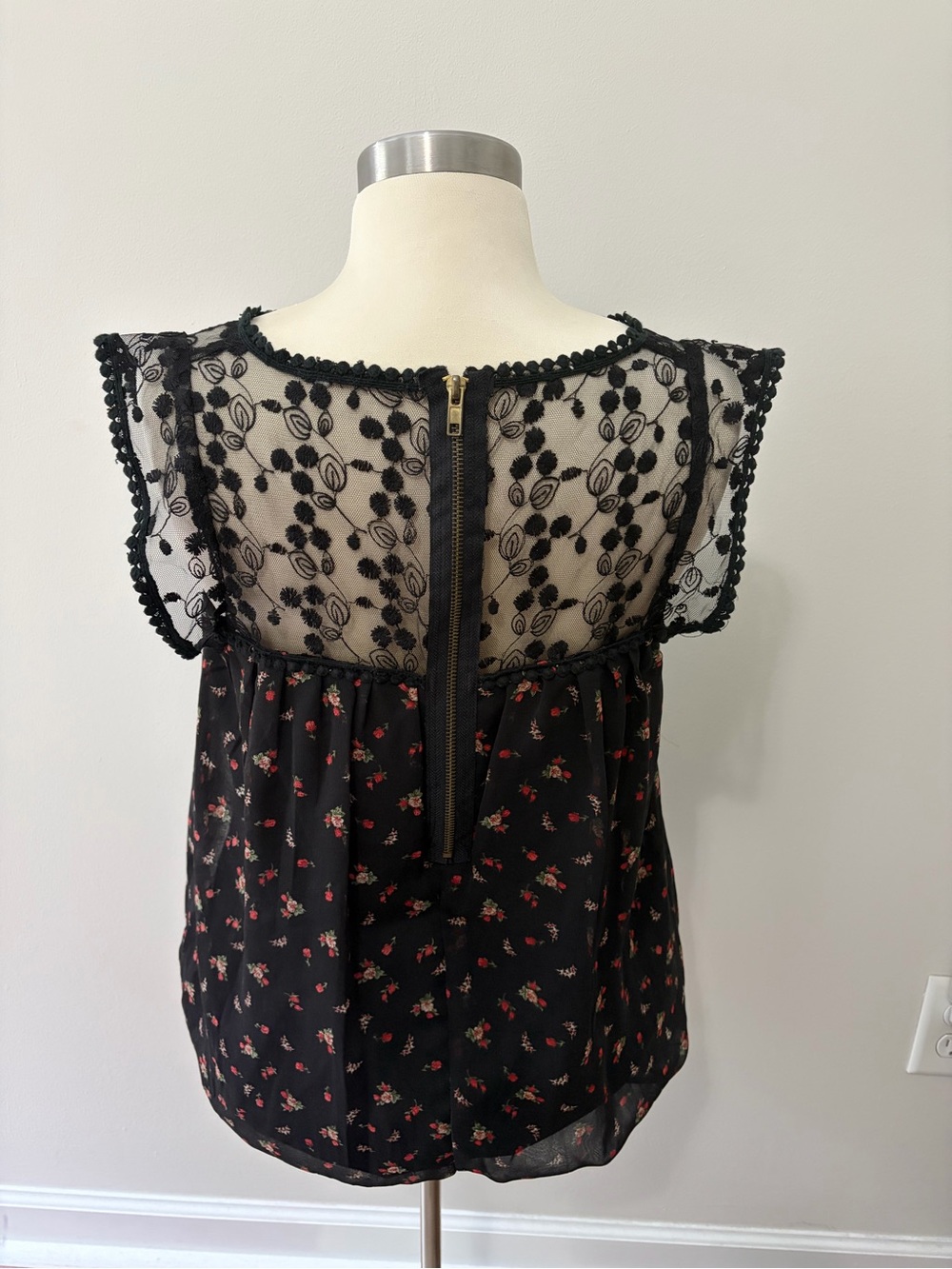 Rudrani Black Floral Lace Yoke Sleeveless Balloon Blouse L Whimsigoth Romantic - Picture 7 of 10